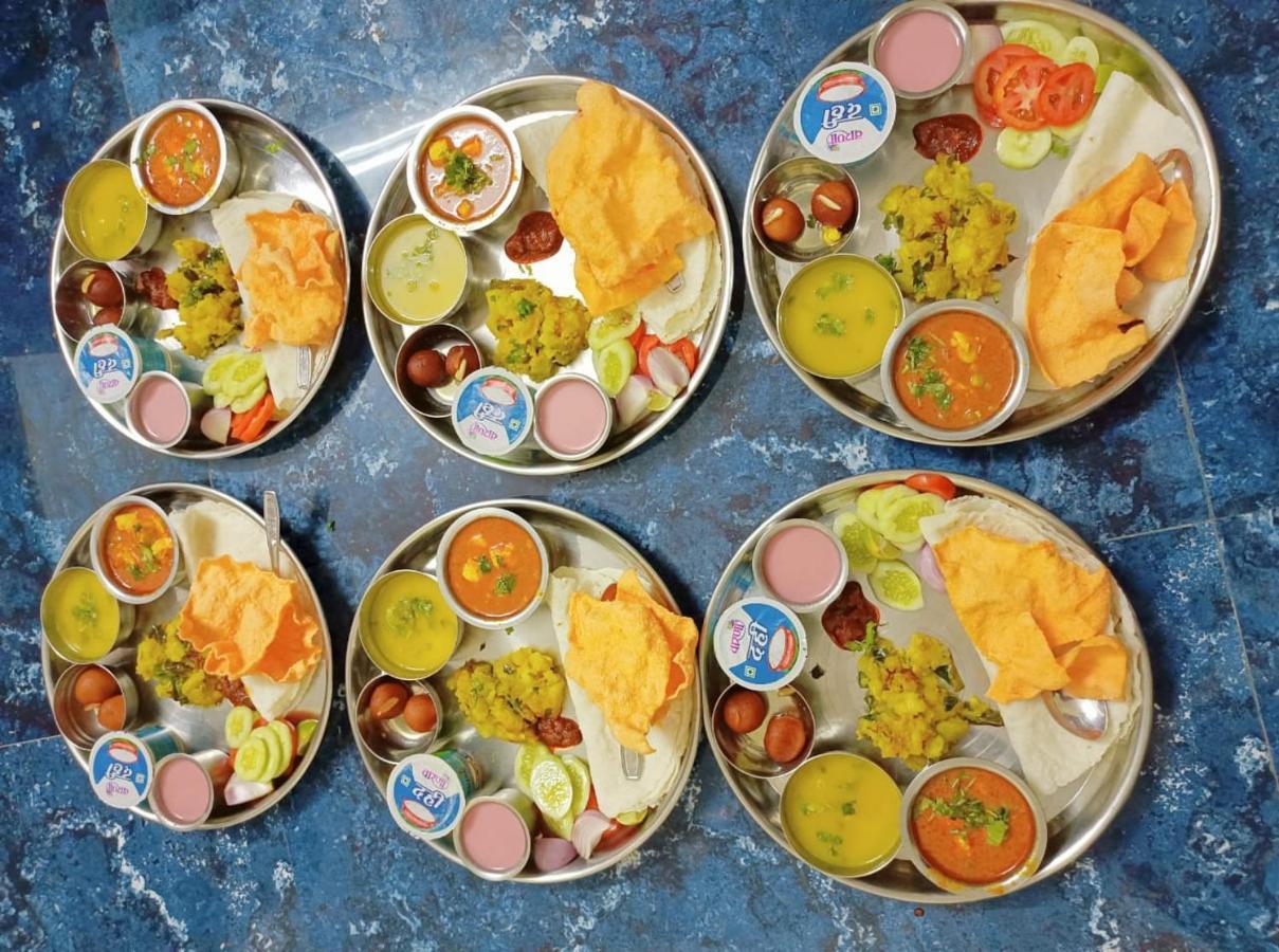 אליבג Shree Vighnaharta Cottage מראה חיצוני תמונה
